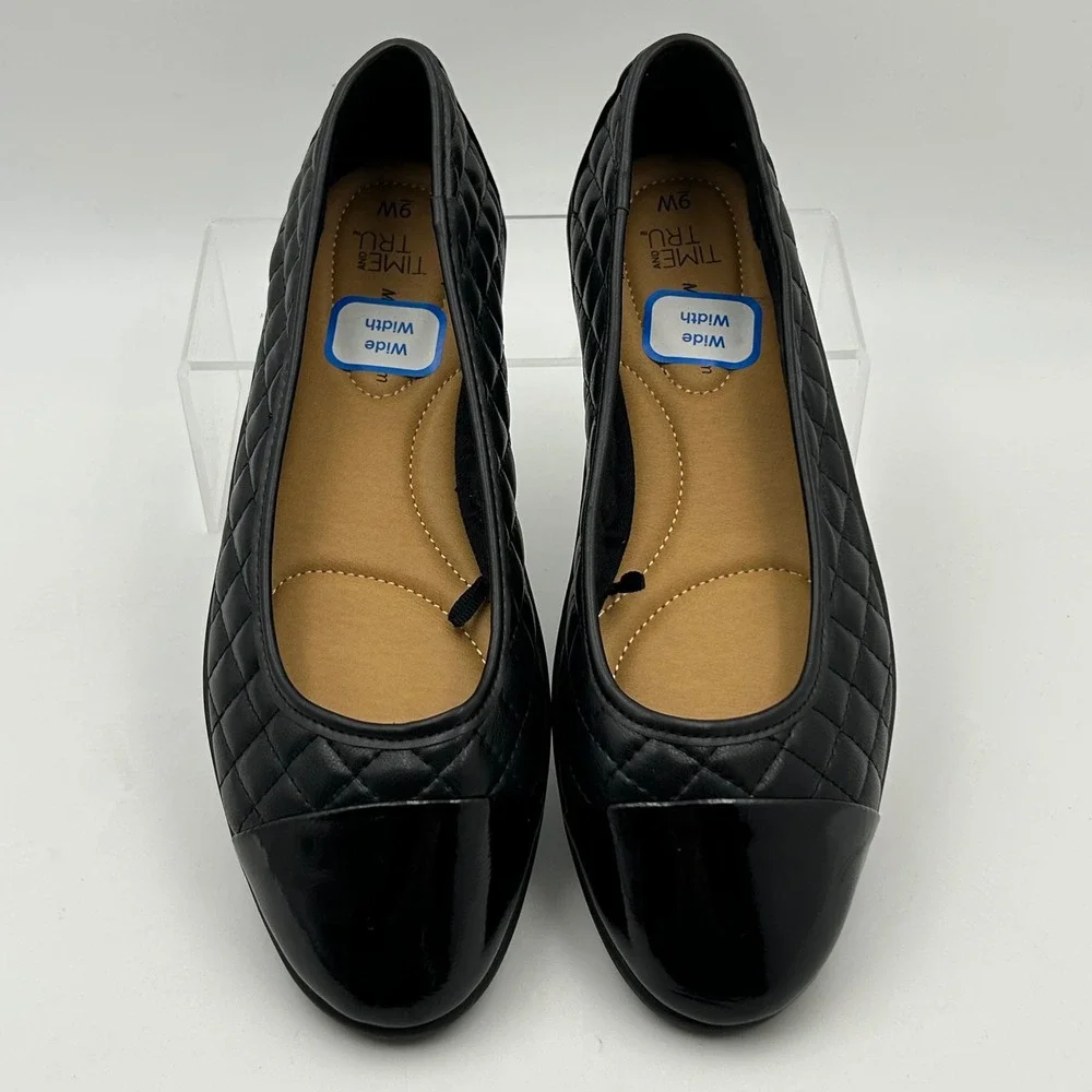 Time and Tru Ballet Flats Womens 9W Black Quilted Patent Cap Toe Balletcore